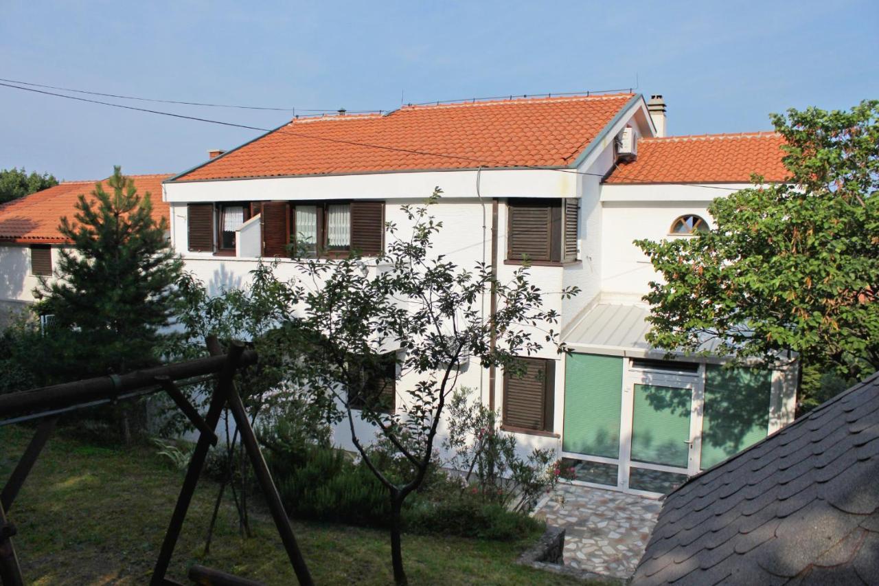 Apartments And Rooms With Parking Space Klenovica, Novi Vinodolski - 5590 Bagian luar foto