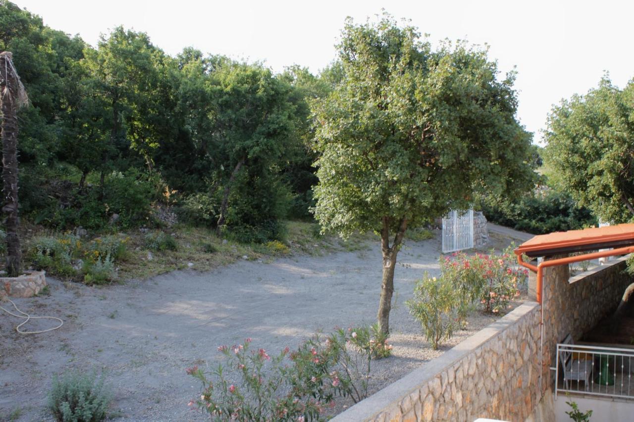Apartments And Rooms With Parking Space Klenovica, Novi Vinodolski - 5590 Bagian luar foto