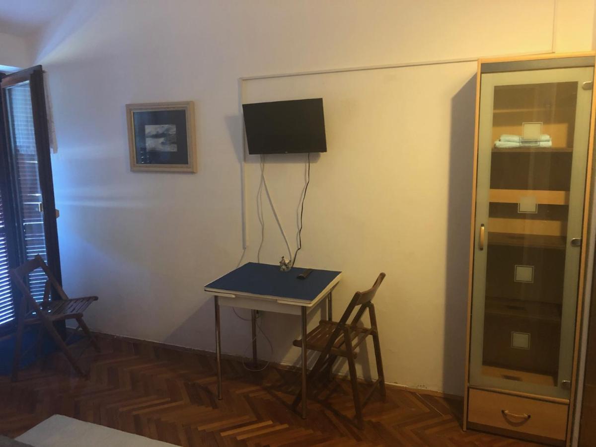 Apartments And Rooms With Parking Space Klenovica, Novi Vinodolski - 5590 Bagian luar foto