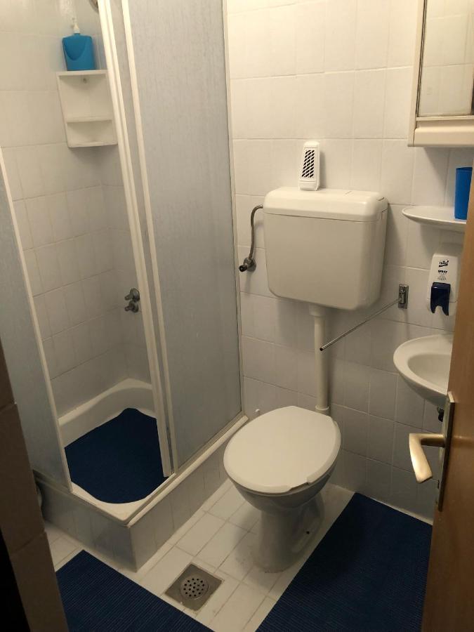 Apartments And Rooms With Parking Space Klenovica, Novi Vinodolski - 5590 Bagian luar foto